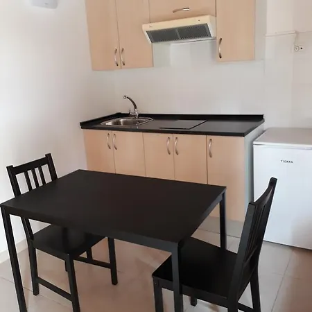 Aparthotel *